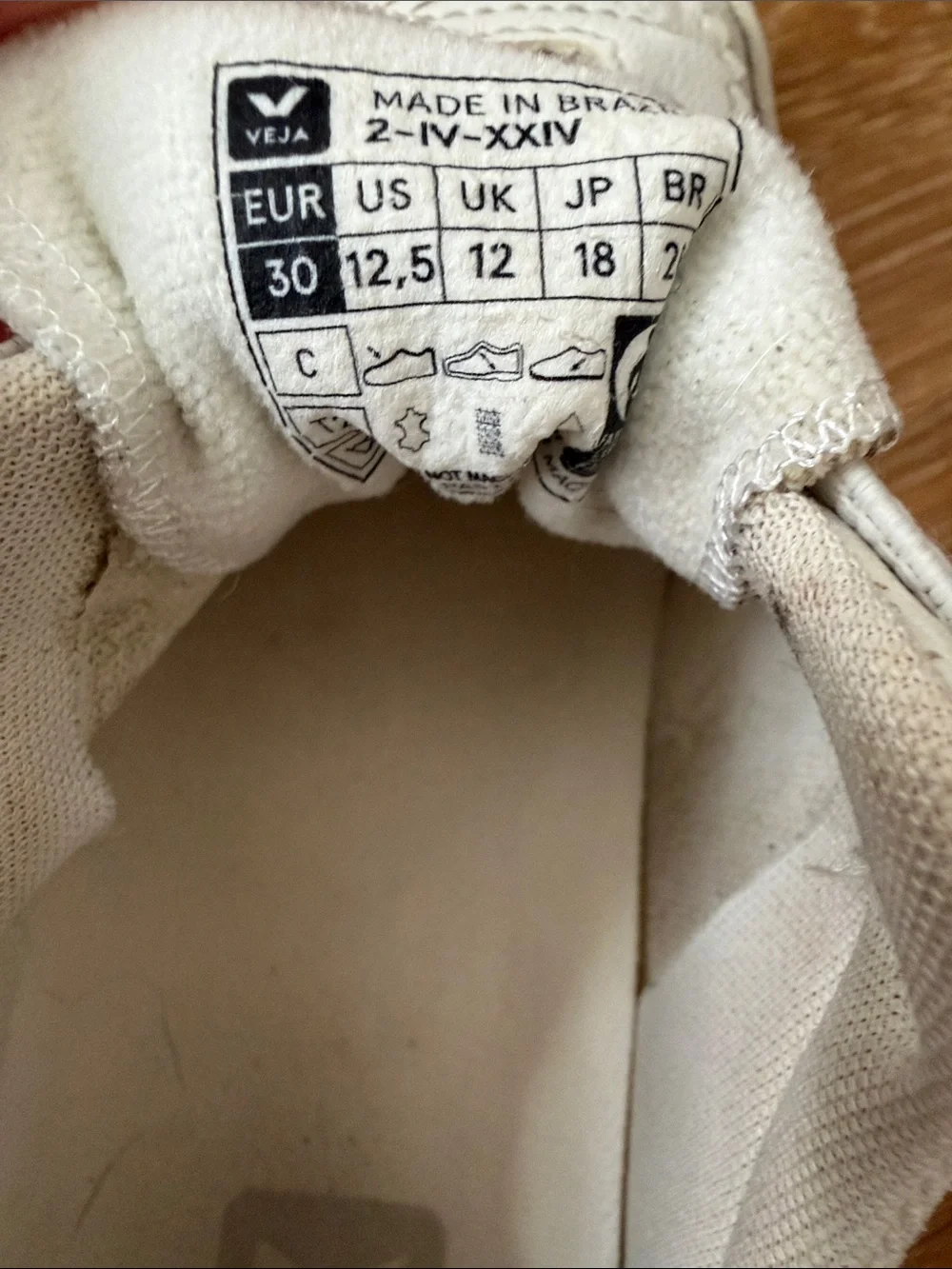 Veja Kids White Canvas Sneakers with Yellow Accent - size Eu 30 US 12.5